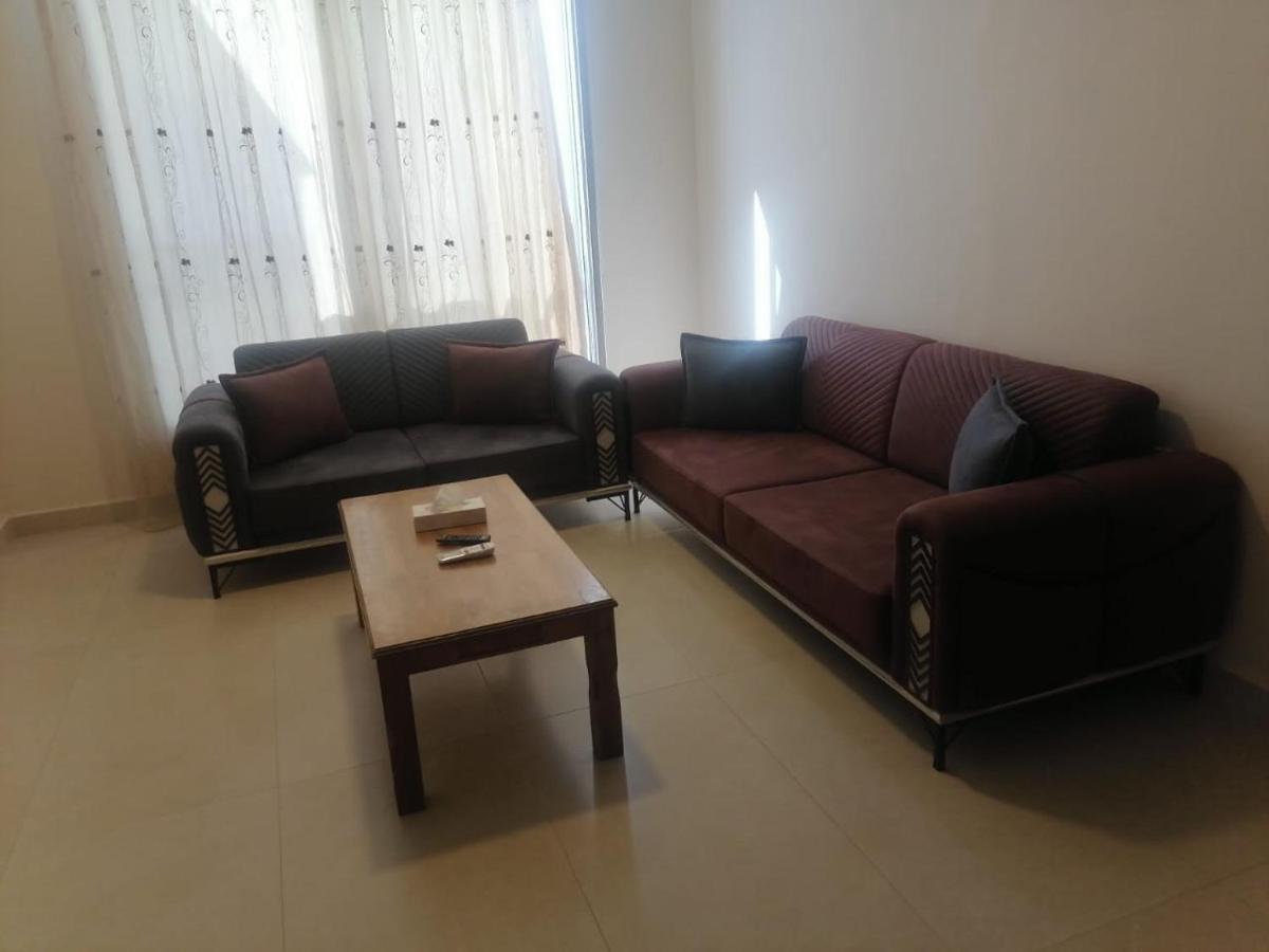 Al-Ahlam Hotel Apartments Aqaba Exterior photo