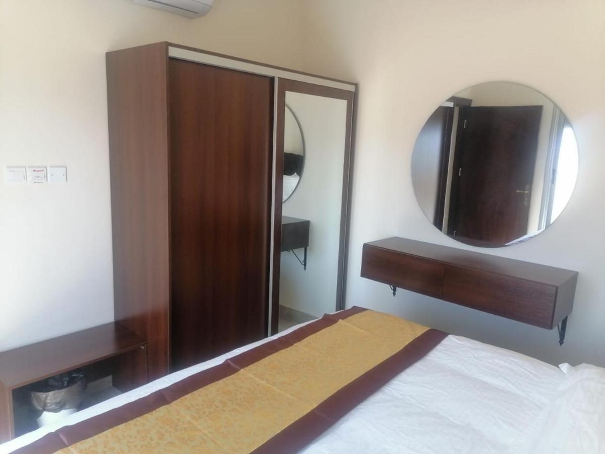 Al-Ahlam Hotel Apartments Aqaba Exterior photo